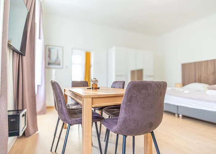 Apartment Desirable 2br - Bookable For Longstays In Lockdown B