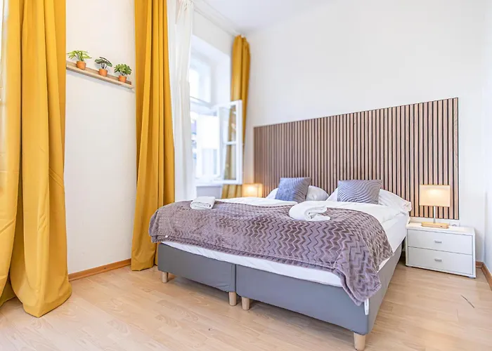 Desirable 2br - Bookable For Longstays In Lockdown B Apartment *