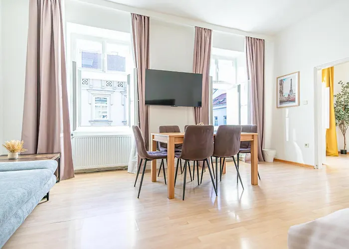 Desirable 2br - Bookable For Longstays In Lockdown B *