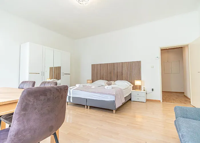 Apartment Desirable 2br - Bookable For Longstays In Lockdown B