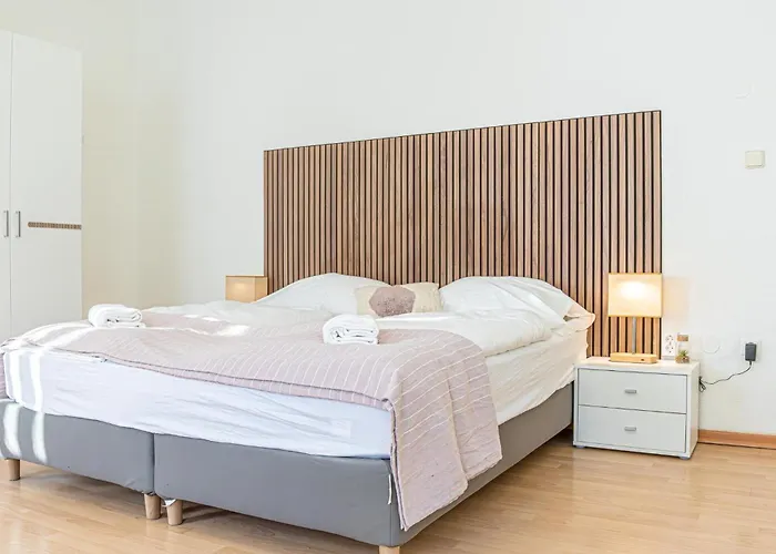 Desirable 2br - Bookable For Longstays In Lockdown B Apartment *