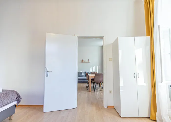 Apartment Desirable 2br - Bookable For Longstays In Lockdown B
