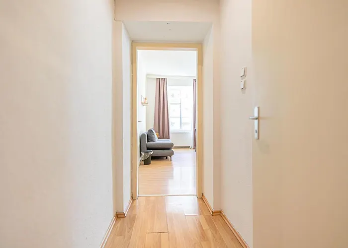 Desirable 2br - Bookable For Longstays In Lockdown B