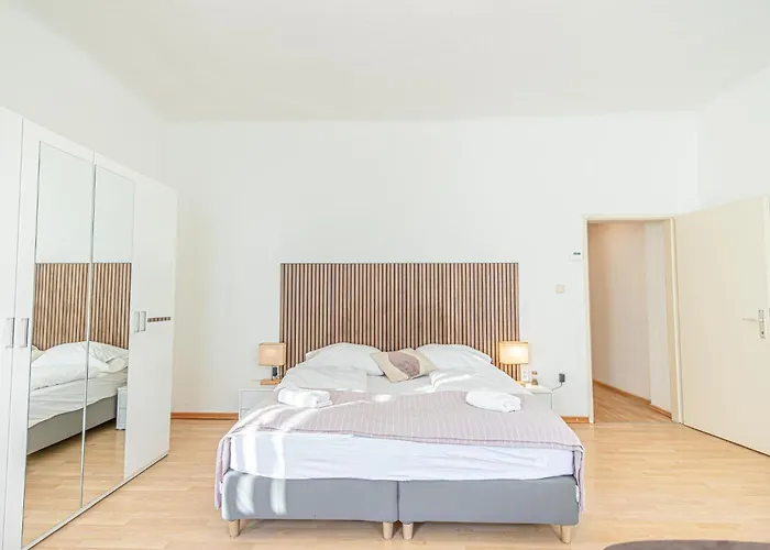 Desirable 2br - Bookable For Longstays In Lockdown B Apartment *
